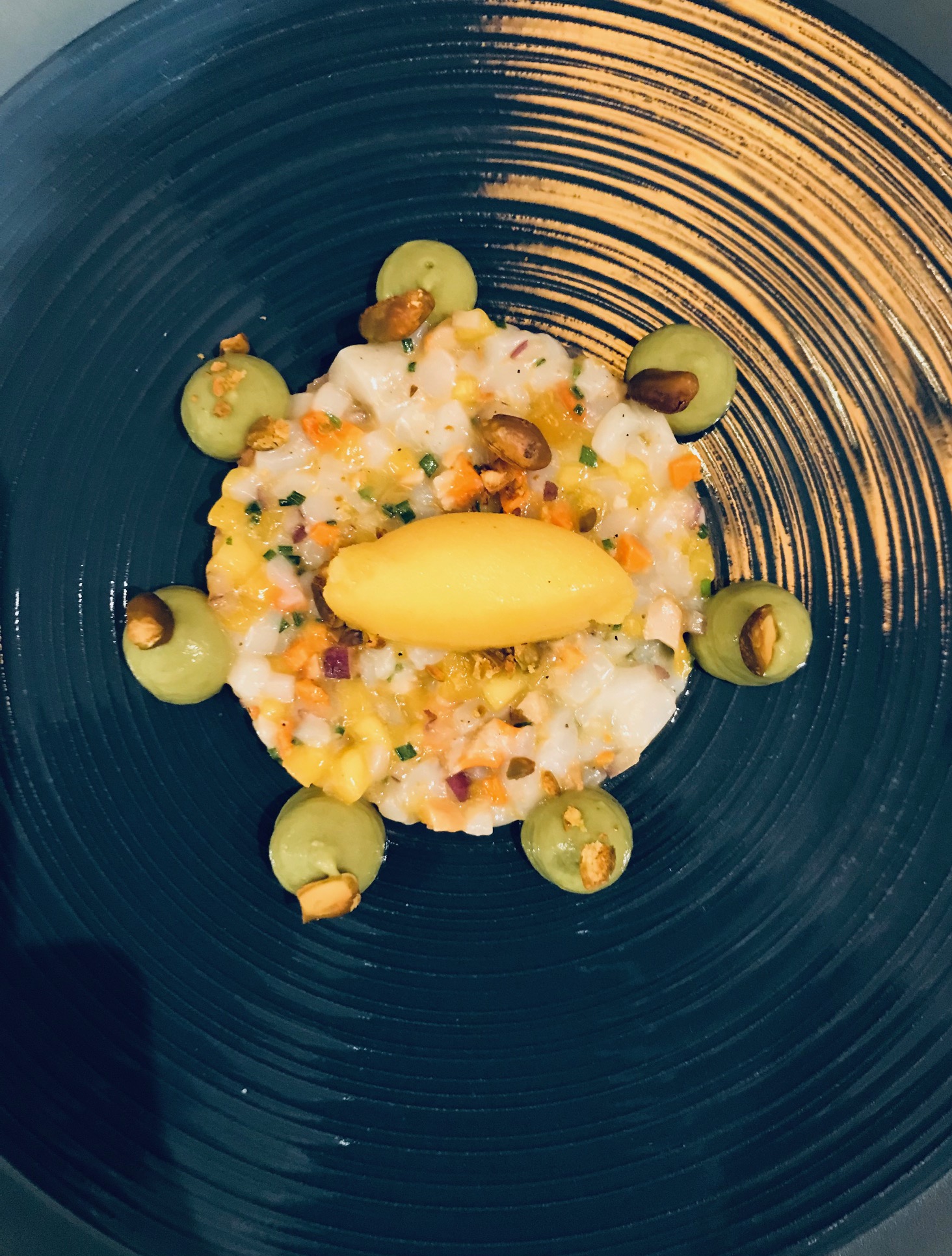 tartare saint-jacques, cumin, mangue