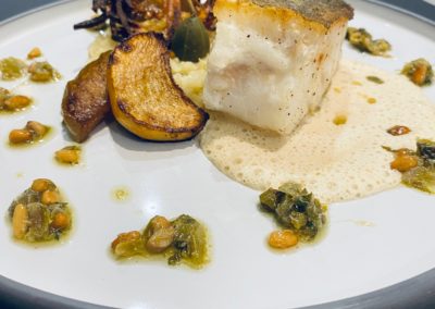 Cabillaud, câpres, pomme Granny, céleri